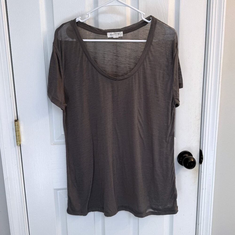 Treasure & Bond Slate Gray Scoop Neck T-Shirt – Size Medium